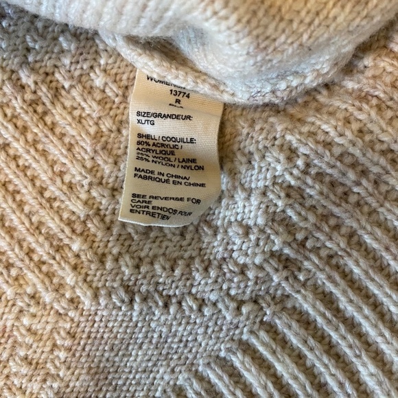 Woolrich-Knit Fringe Cowl Neck Flared Sleeve Sweater -Oatmeal- Size ‎ XL - Picture 7 of 10